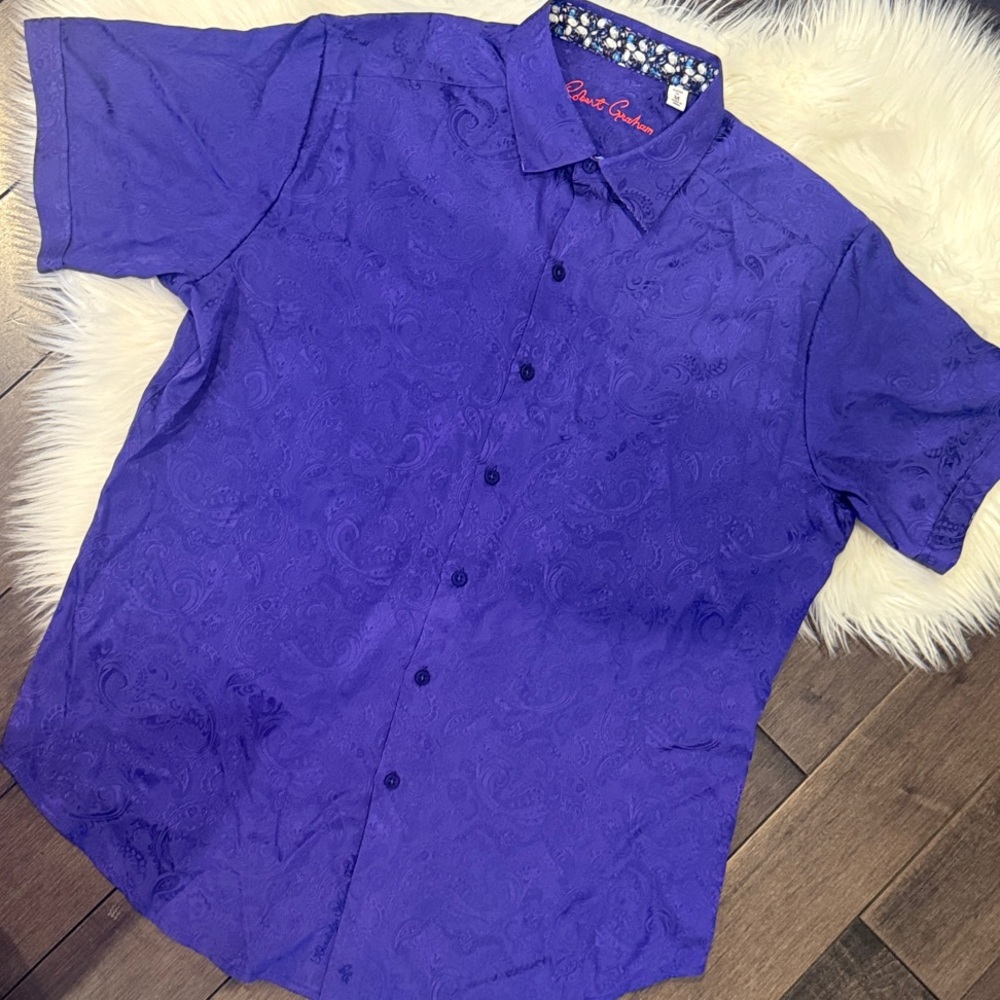 Robert Graham Men’s Purple Paisley Short Sleeve Shirt - Classic Fit - M
